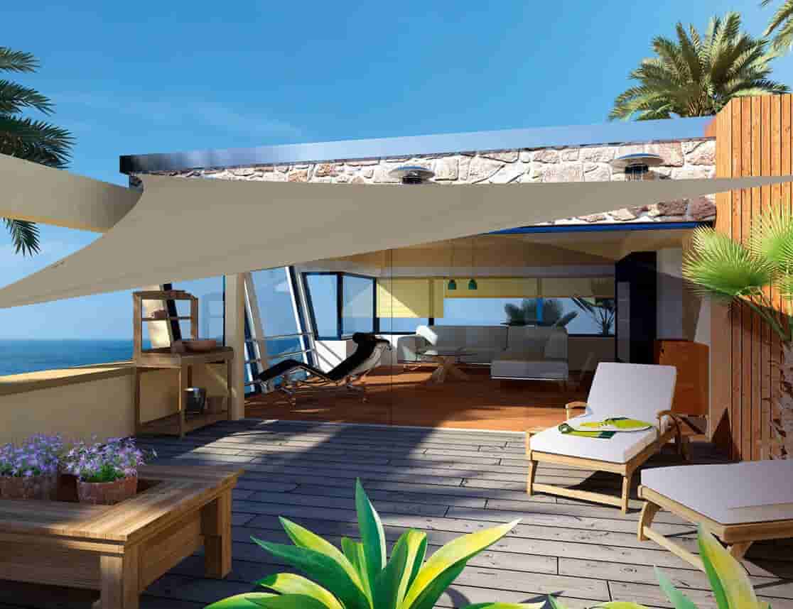 terrasse d'une maison donnant sur la mer 