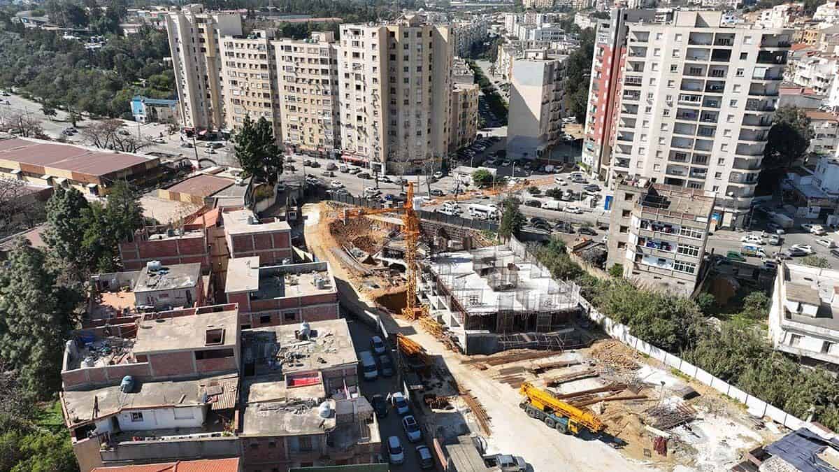 صورة جوية لموقع البناء