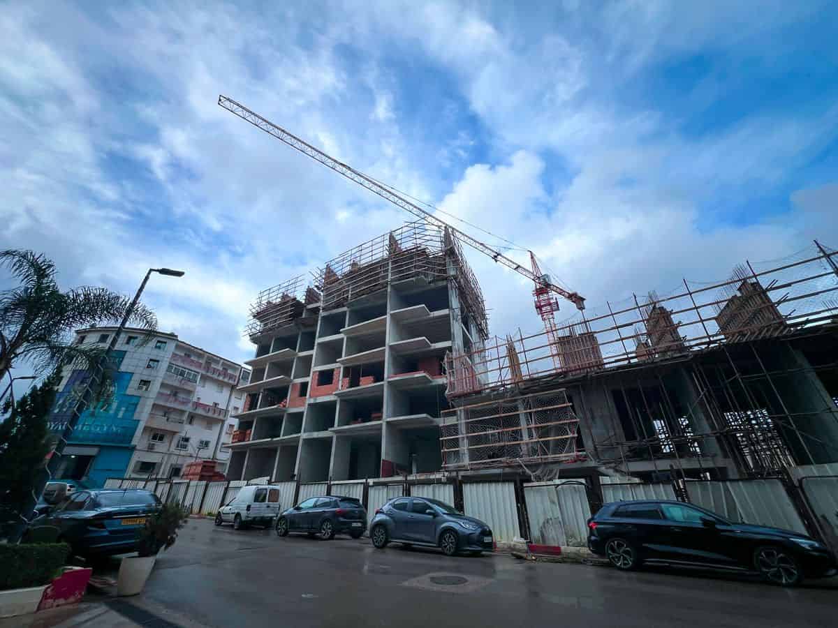 Avancement des travaux " Façade principale", Résidence Cirta, djenane Sfari, Birkhadem Avancement des travaux " Façade principale", Résidence Cirta, djenane Sfari, Birkhadem